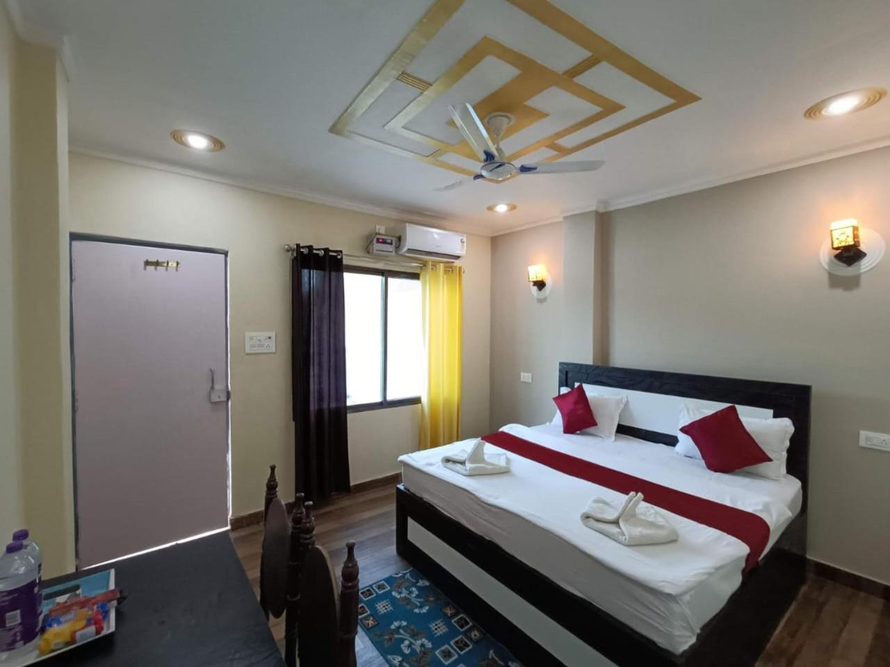 Mohit Paying Guest House Варанаси Экстерьер фото